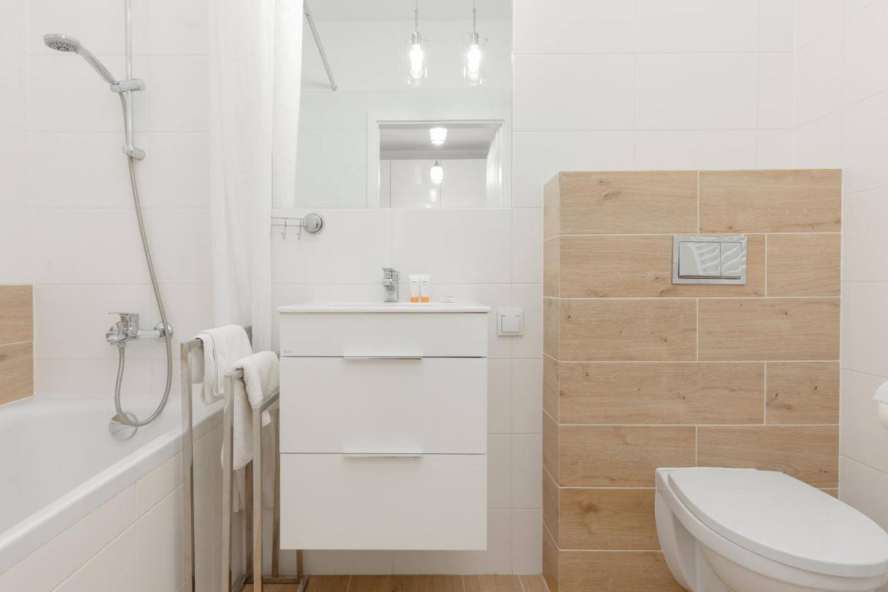 Apartment With Ac Warsaw Mokotow Business Centre By Noclegi Renters 외부 사진
